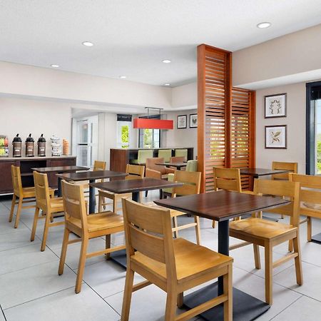 Country Inn & Suites By Radisson, Big Flats Horseheads Exteriör bild