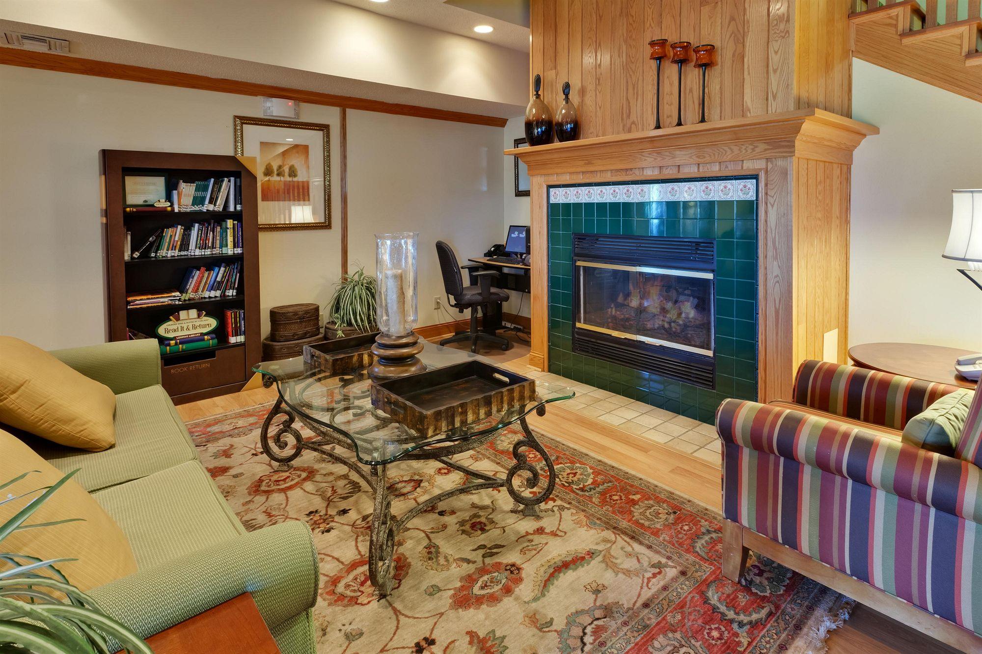 Country Inn & Suites By Radisson, Big Flats Horseheads Exteriör bild