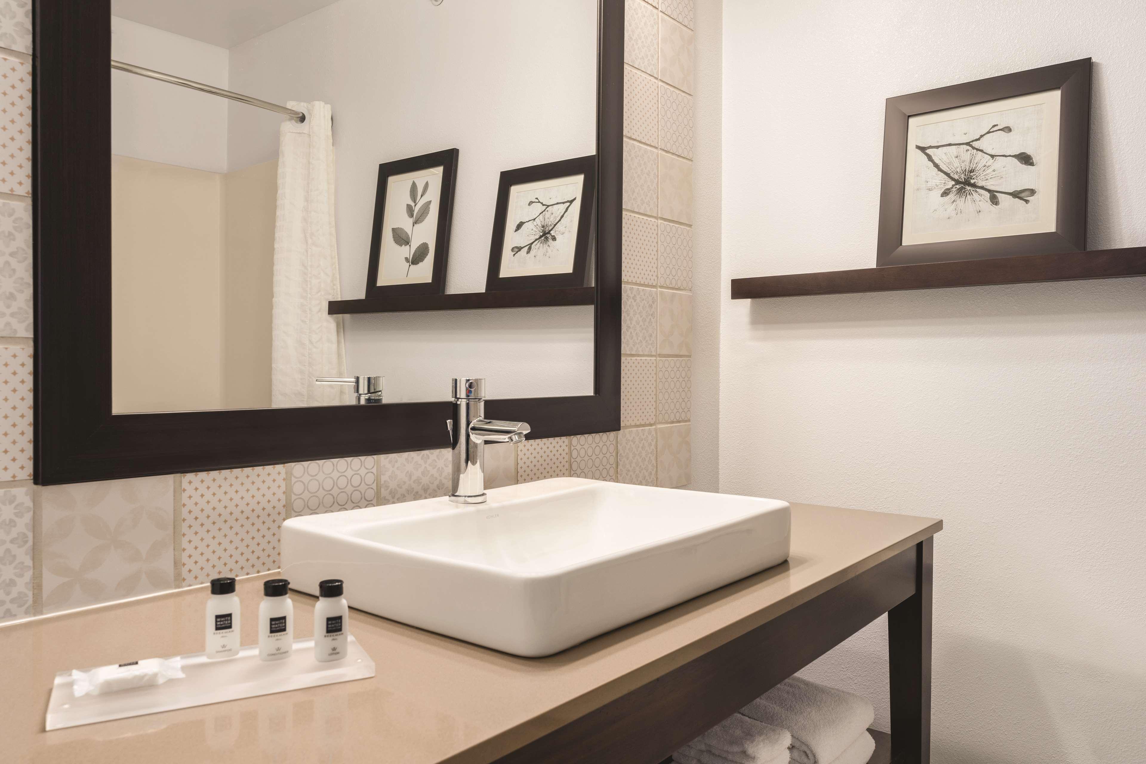 Country Inn & Suites By Radisson, Big Flats Horseheads Exteriör bild